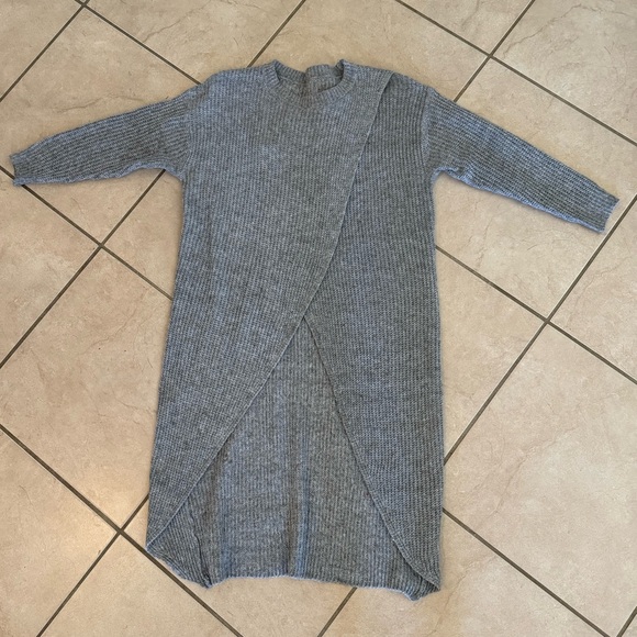 Gray Ribbed Knit Dress - Picture 3 of 4